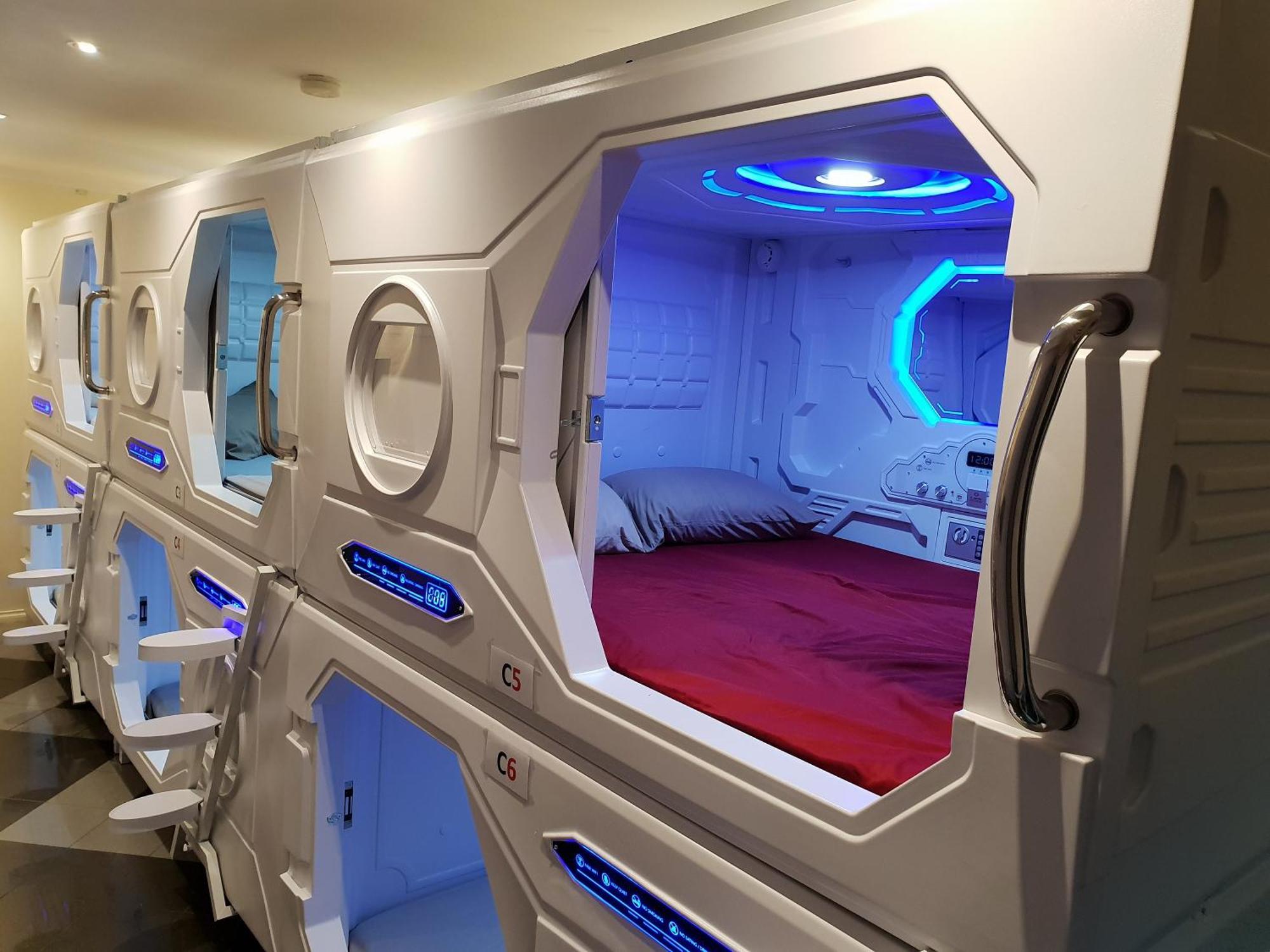 Abbotsford Private Rooms & Pods - 15 Charles Homestay 墨尔本 外观 照片